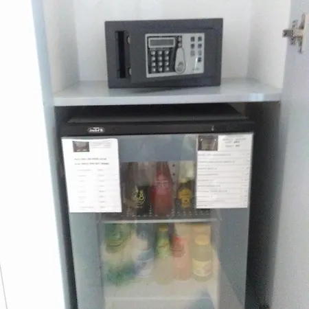 לינה וארוחת בוקר Quartum Luxury